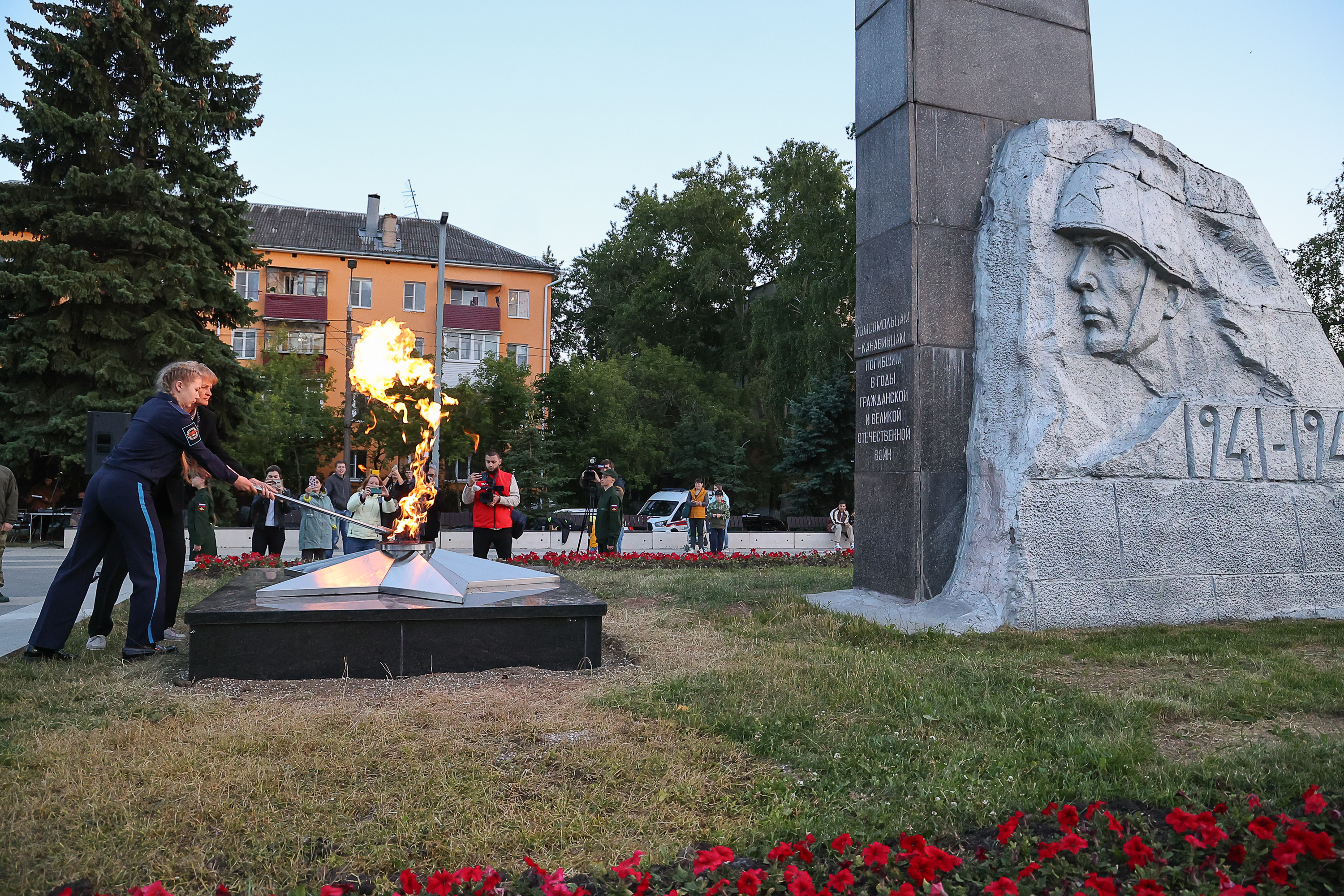 Вечный огонь нижний новгород рисунок