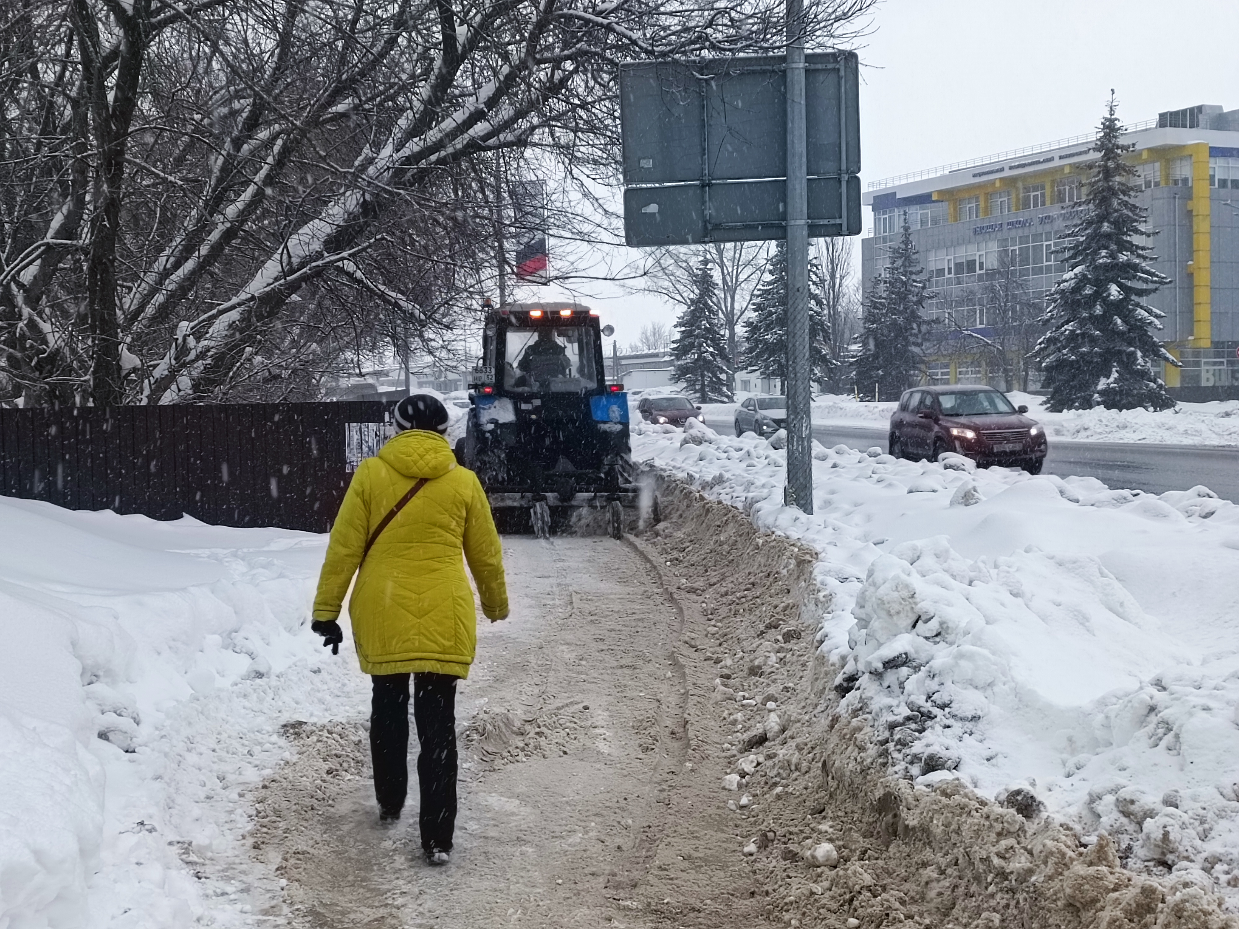 60 тысяч самосвалов снега вывезено в Нижнем Новгороде с начала зимы -  Официальный сайт администрации города Нижнего Новгорода