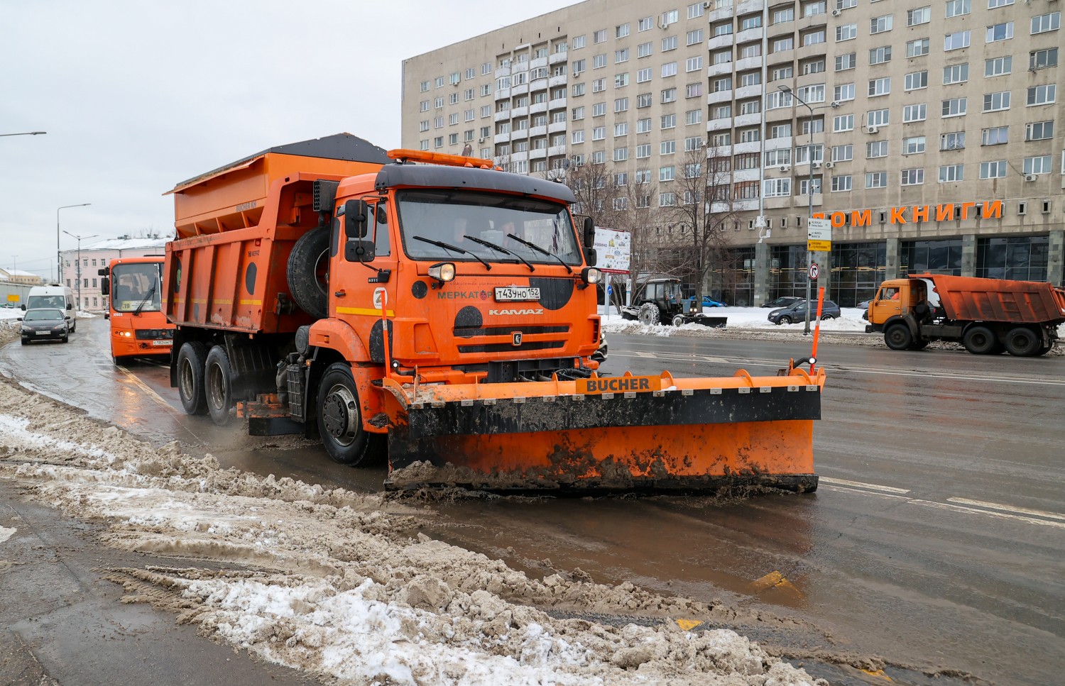 Более 60 тыс. кубометров снега вывезено дорожно- коммунальными службами в  Нижнем Новгороде после прошедшего циклона «Ваня» - Официальный сайт  администрации города Нижнего Новгорода