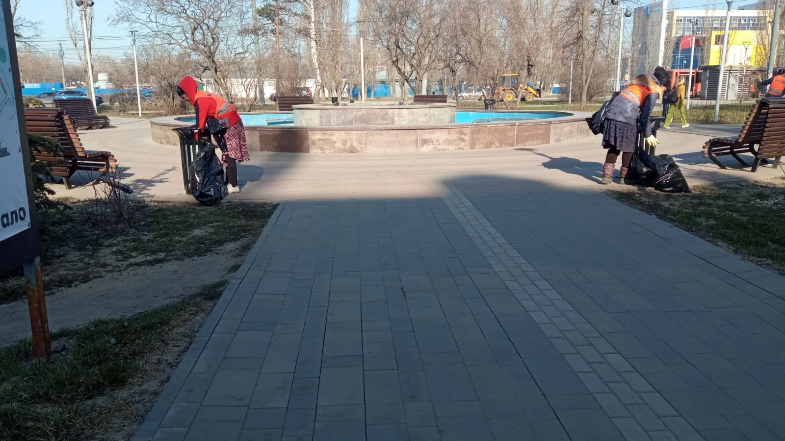 В Нижнем Новгороде в рамках месячника по благоустройству ведется  комплексная уборка улично-дорожной сети с применением поливомоечных машин -  Официальный сайт администрации города Нижнего Новгорода