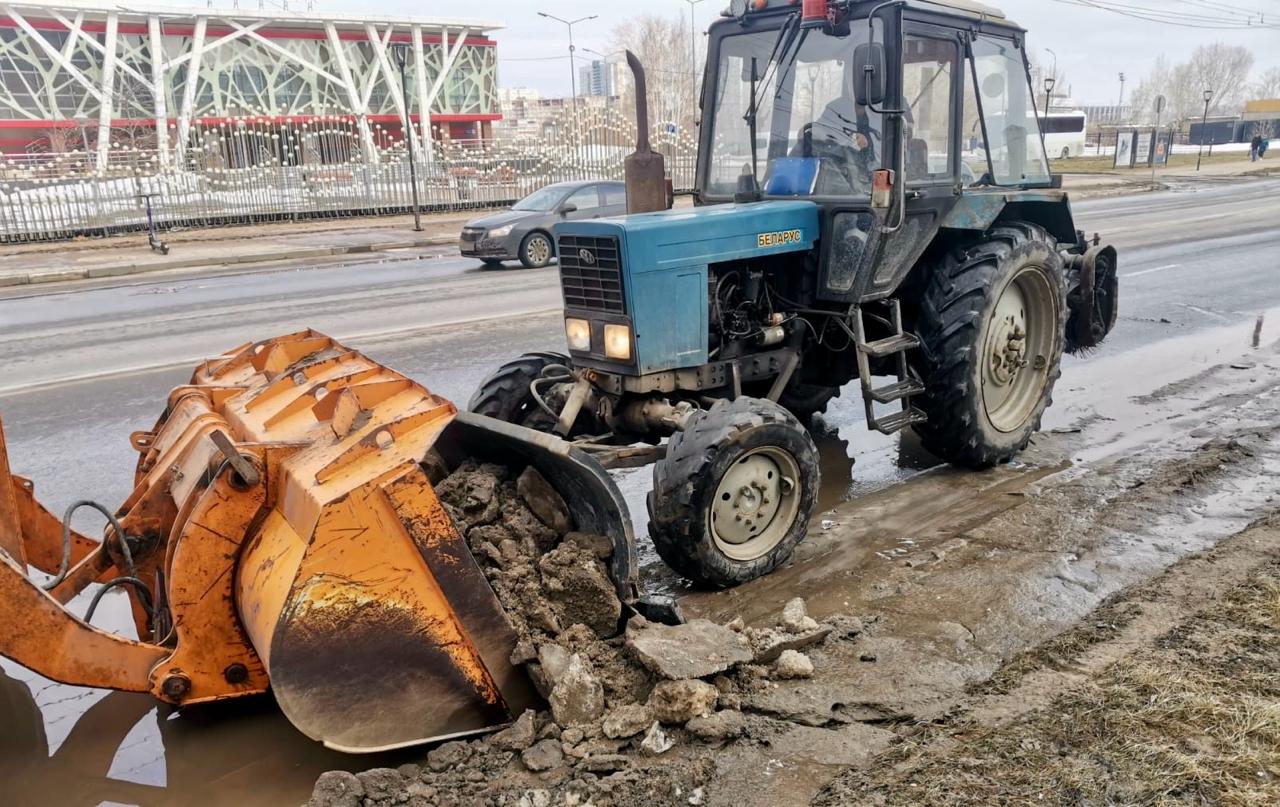 С территорий районов Нижнего Новгорода ведется откачка воды в связи с  потеплением и прошедшими накануне осадками - Официальный сайт администрации  города Нижнего Новгорода