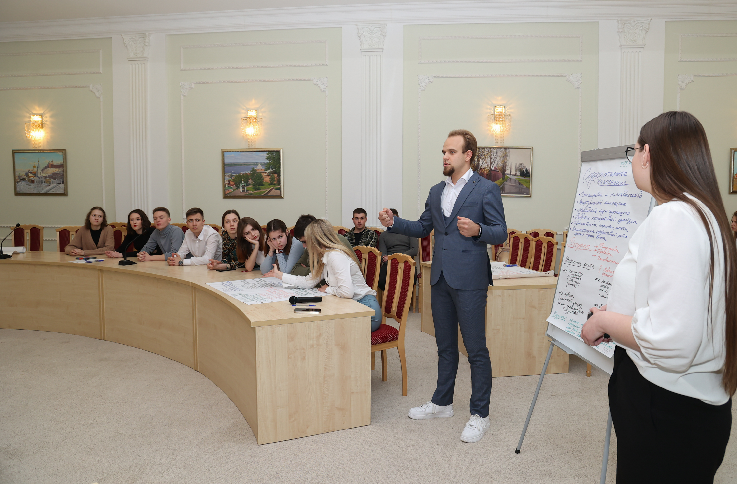 Студенты нижегородских вузов встретились с Юрием Шалабаевым благодаря  проекту «ГосСтарт.Диалог» - Официальный сайт администрации города Нижнего  Новгорода