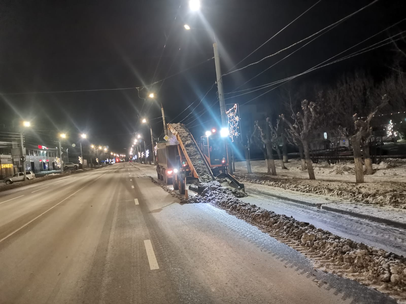 Обработку, уборку и вывоз снега на улично-дорожной сети Нижнего Новгорода  проводят дорожные и коммунальные службы - Официальный сайт администрации  города Нижнего Новгорода