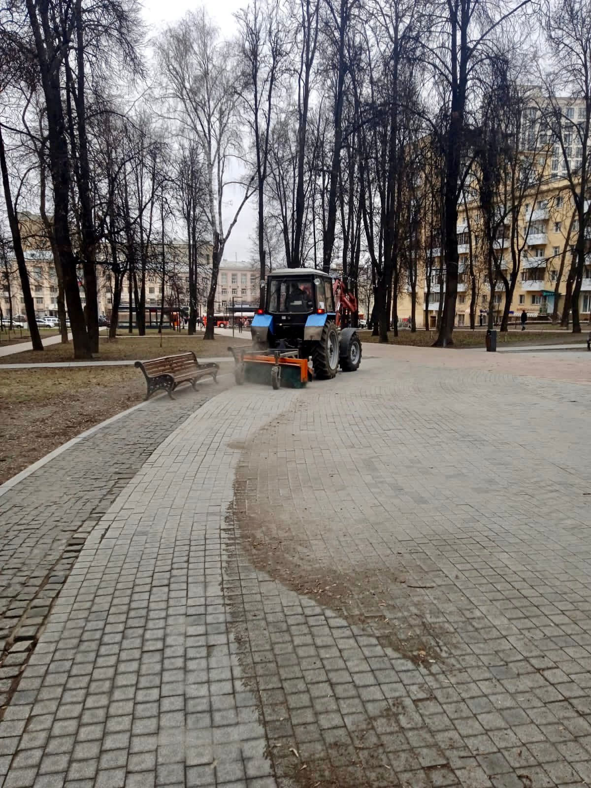 Улицы и фасады домов моют в Нижнем Новгороде в рамках месячника по  благоустройству - Официальный сайт администрации города Нижнего Новгорода